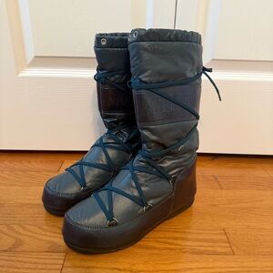 Tecnica The Original Moon Boot in Navy
